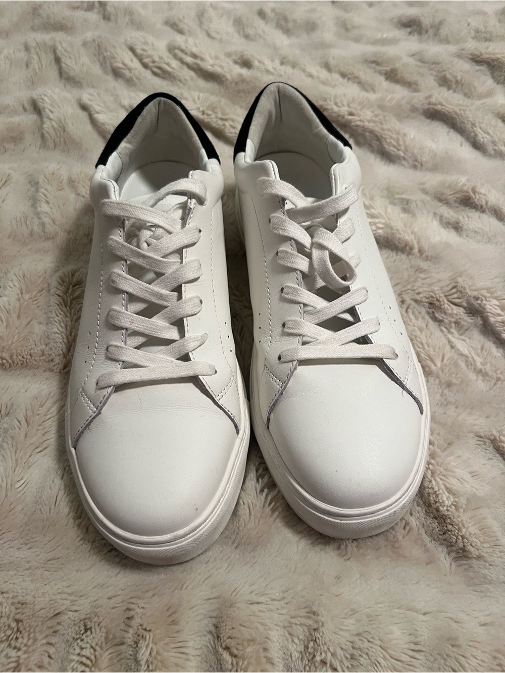 Kurt Geiger White Low-Top Sneakers with Black Heel